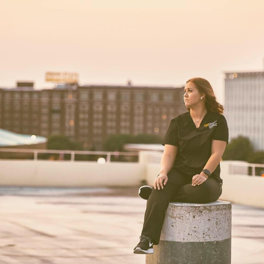 Meet your Posher, Destinee